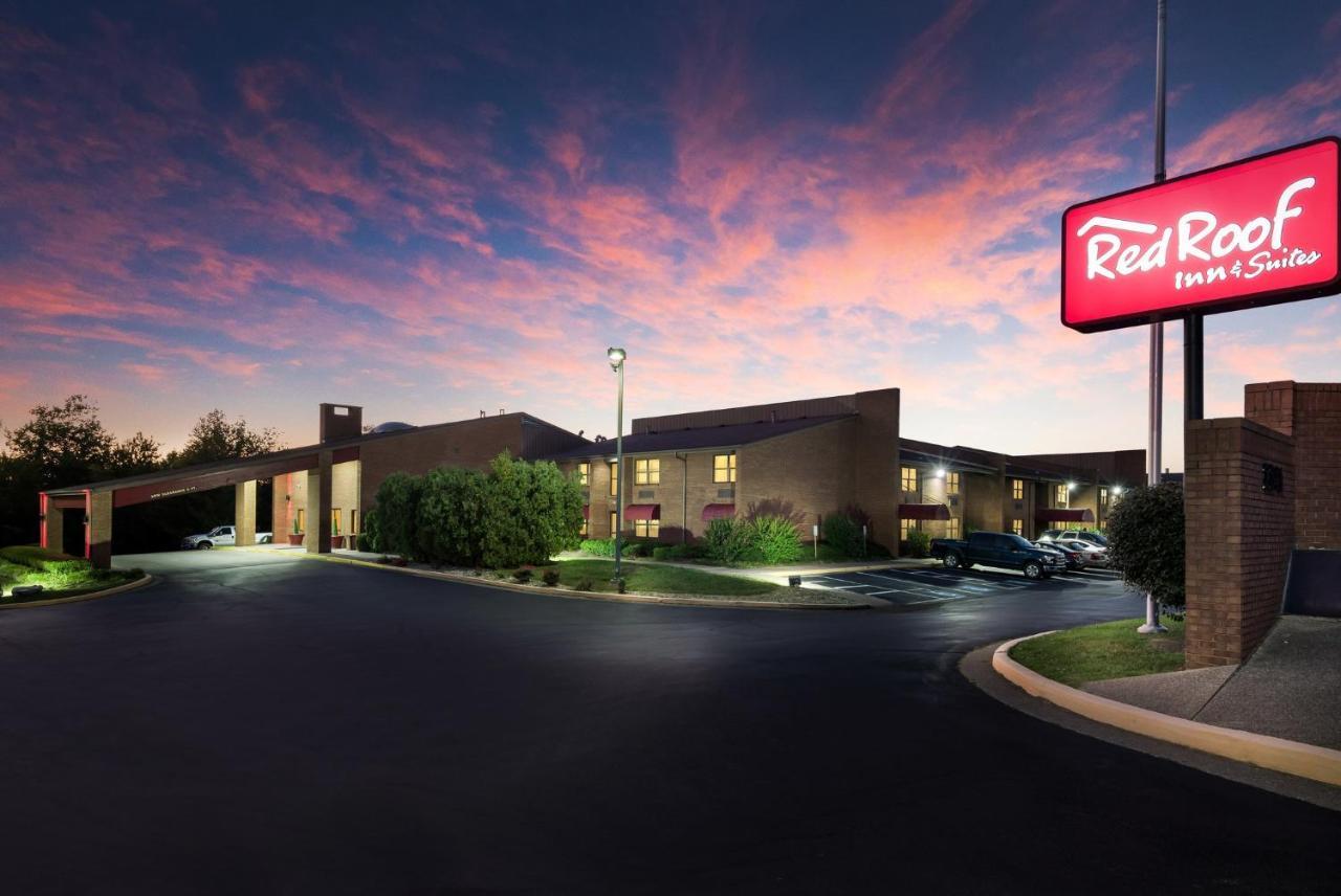 Red Roof Inn & Suites Lexington - Hamburg Exterior photo